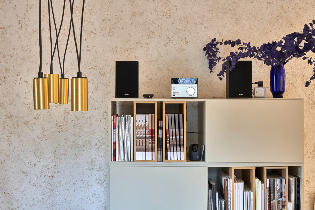 ten shwroom, josef trakal